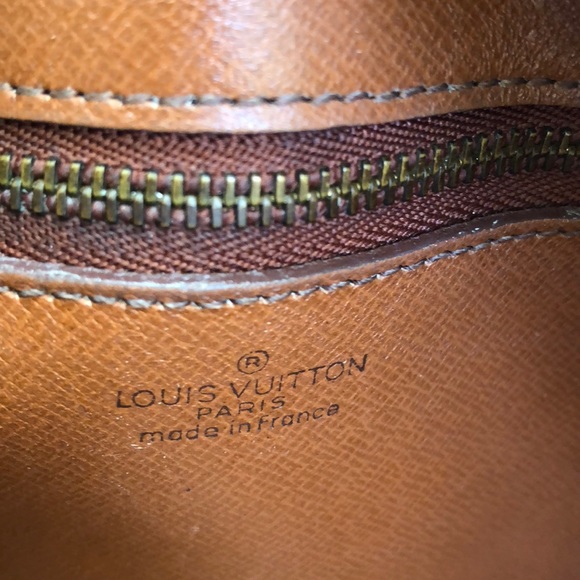 ❤️Louis Vuitton Crossbody ❤️ - Picture 7 of 8